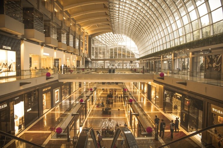 What Are  Luxury Stores? All You Need To Know In 2021